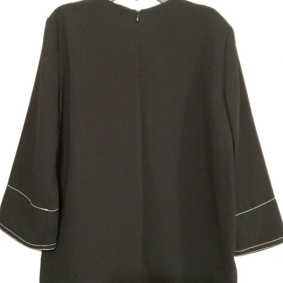 Zara Black Blouse with White Details - Picture 4 of 6